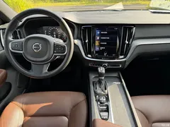 2021 Volvo S60 T4 Zhiyuan Luxury — фото 6