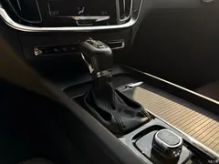 2021 Volvo S60 T4 Zhiyuan Luxury — фото 7