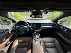 2021 Volvo S60 T4 Zhiyuan Luxury — фото 13