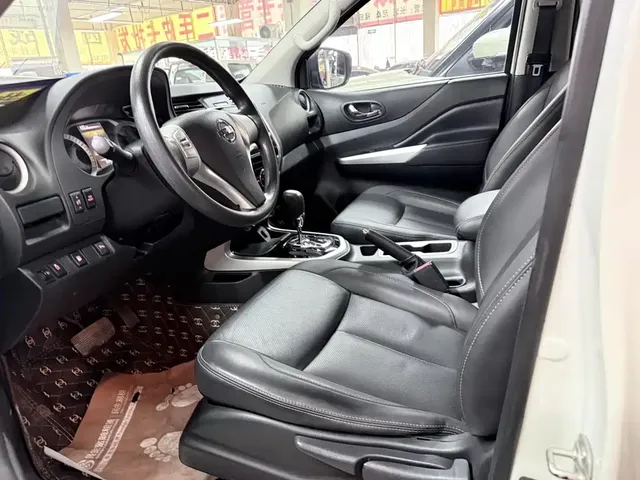 2020 Nissan Terra 2.5L XL Upper 4WD AT 4WD Luxury