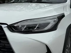2021 Toyota Yaris L Zhixuan X 1.5L CVT Advanced, белый — фото 17
