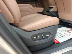 2023 Nio ES8 75kWh Executive — фото 22