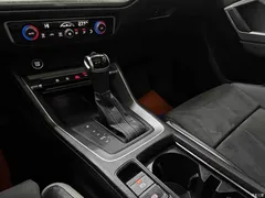 2022 Audi Q3 35 TFSI fashionable and dynamic, белый — фото 13