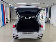 2022 Audi Q3 35 TFSI fashionable and dynamic, белый — фото 20