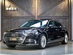 2022 Audi A8 A8L 50 TFSI quattro comfort collection, чёрный — фото 1