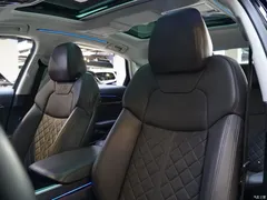 2022 Audi A8 A8L 50 TFSI quattro comfort collection, чёрный — фото 8