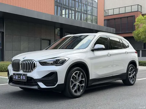 2022 BMW X1 sDrive25Li Leading Model