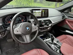 2022 BMW 5 Series modified 530Li leading M sports package, чёрный — фото 5