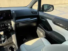 2020 Lexus LM 300h, чёрный — фото 13