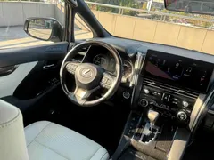 2020 Lexus LM 300h, чёрный — фото 14