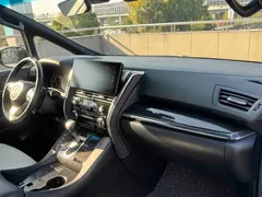 2020 Lexus LM 300h, чёрный — фото 19