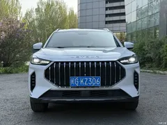 2023 Jetour Jietu X70 PLUS 1.5T DCT Brave PLUS 7 seats, белый — фото 2