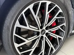 2021 Audi S8 S8L 4.0TFSI quattro — фото 16