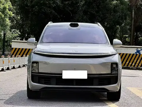 2023 Li Auto L8 Max