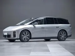 2025 Li Auto i8 Standard — фото 1