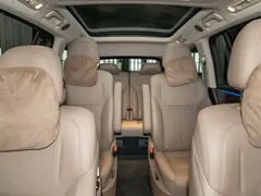 2025 Li Auto i8 Standard — фото 12