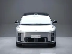 2025 Li Auto i8 Standard — фото 17