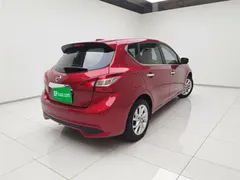 2021 Nissan Tiida 1.6L CVT — фото 13