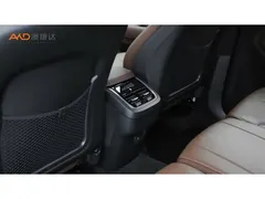 2021 Volvo XC90 B6 Zhiyi Luxury 7 seats, чёрный — фото 9