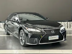 2021 Lexus LS 500h Excellence, чёрный — фото 2