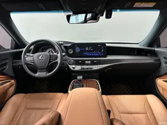 2021 Lexus LS 500h Excellence, чёрный — фото 8