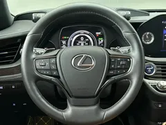 2021 Lexus LS 500h Excellence, чёрный — фото 28