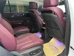 2022 Hongqi E-HS9 690km Flagship six-seater, белый — фото 15