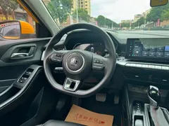 2022 MG MG5 180DVVT CVT Luxury — фото 14