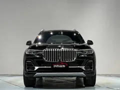 2020 BMW X7 xDrive40i Exclusive Luxury Package, чёрный — фото 3