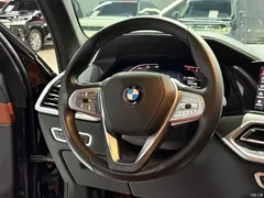 2020 BMW X7 xDrive40i Exclusive Luxury Package, чёрный — фото 16