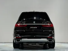 2020 BMW X7 xDrive40i Exclusive Luxury Package, чёрный — фото 22