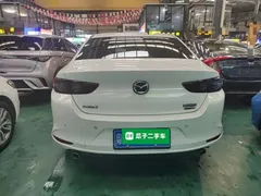 2021 Mazda 3 2.0L AT, белый — фото 6