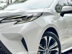 2023 Toyota Granvia 2.5L Hybrid flagship VIP — фото 2