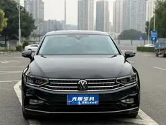 2023 Volkswagen Magotan 330TSI DCT Luxury, чёрный — фото 2