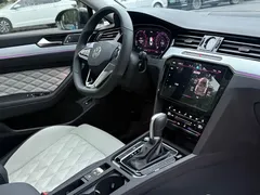 2023 Volkswagen Magotan 330TSI DCT Luxury, чёрный — фото 9
