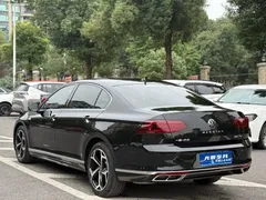2023 Volkswagen Magotan 330TSI DCT Luxury, чёрный — фото 20