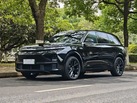 2023 Li Auto L7 Pro