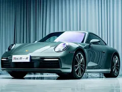 2023 Porsche 911 Carrera 3.0T, зелёный — фото 1