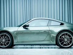 2023 Porsche 911 Carrera 3.0T, зелёный — фото 5