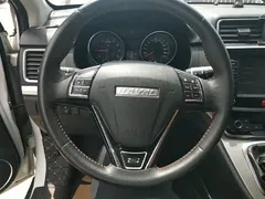 2019 Haval M6 1.5T MT 2WD VI, белый — фото 11