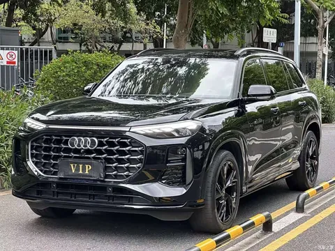 Audi Q6 2024
