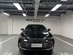 2019 Toyota Avalon Hybrid 2.5L Luxury National V — фото 4
