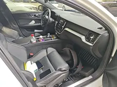 2022 Volvo V60 B5 Sport, белый — фото 20
