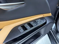 2021 Lexus ES 300h Excellence, чёрный — фото 5