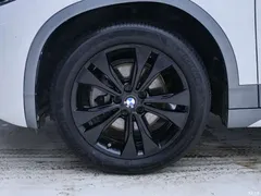 2021 BMW X2 sDrive20i M Off-Road Package, белый — фото 3