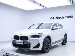 2021 BMW X2 sDrive20i M Off-Road Package, белый — фото 4