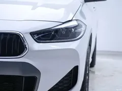 2021 BMW X2 sDrive20i M Off-Road Package, белый — фото 5