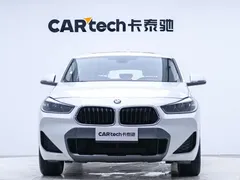 2021 BMW X2 sDrive20i M Off-Road Package, белый — фото 9
