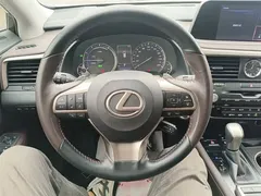 2020 Lexus RX 450h 4WD, белый — фото 11
