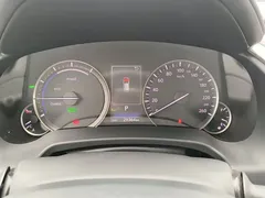 2020 Lexus RX 450h 4WD, белый — фото 12